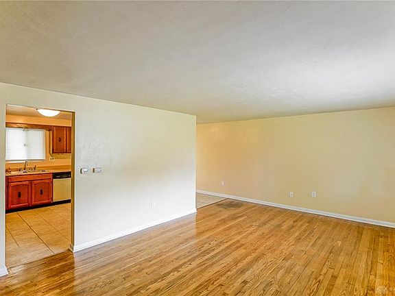 3rd image of 155 Miramar Dr
