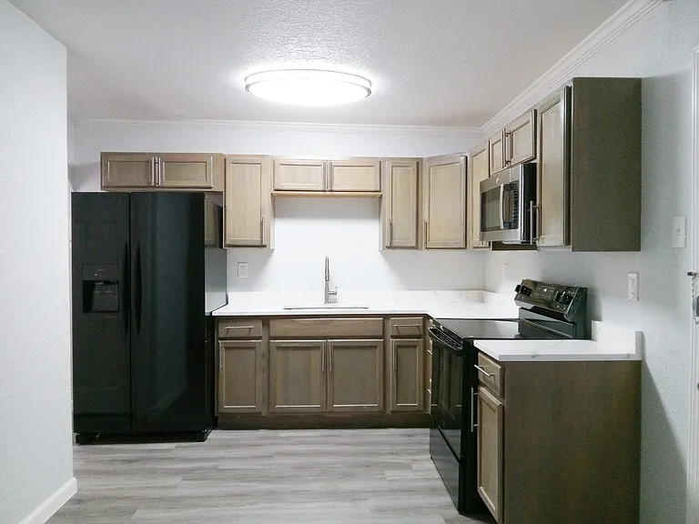 3248 Cato Blvd — Photo 3