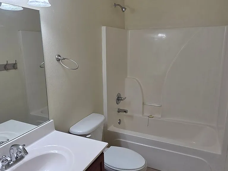 3219 W Thornebrook St — Photo 12