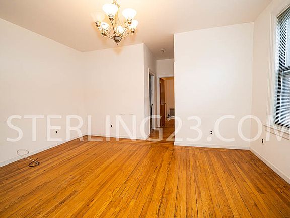 4th image of 23-46 29th St #2L