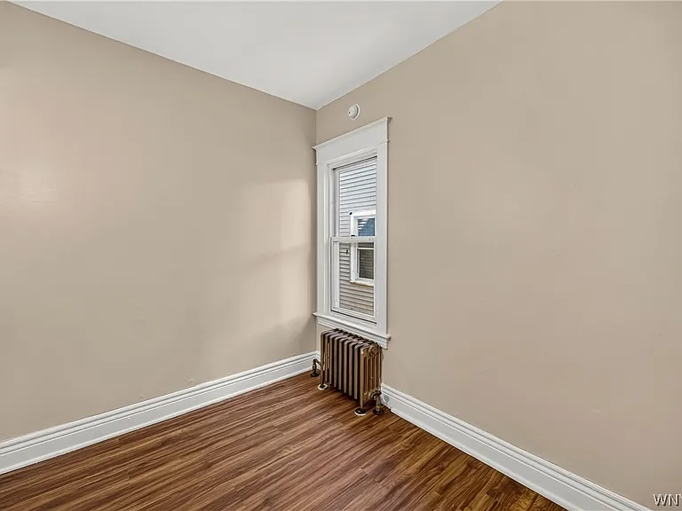 563 Humboldt Pkwy #UPPER — Photo 15