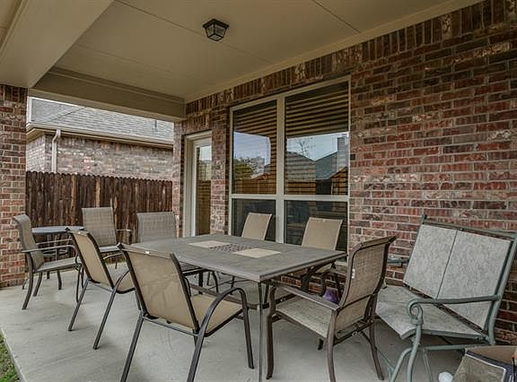 4th image of 10416 Sexton Dr
