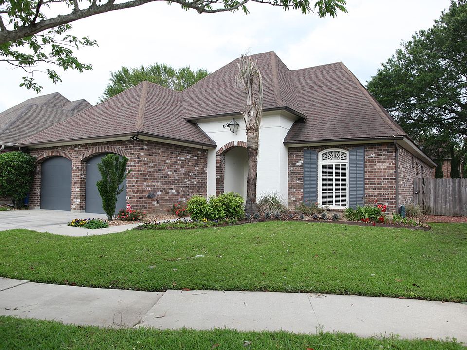 1st image of 107 Briarbend Dr