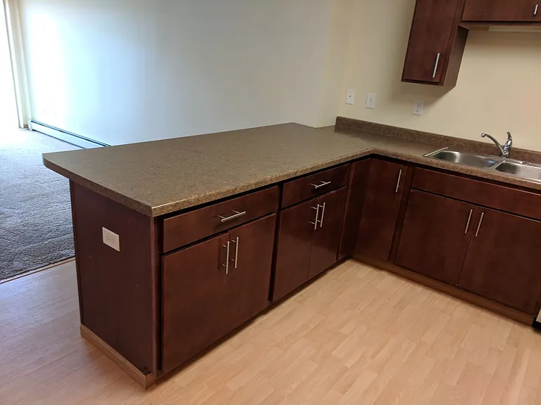 West Lake III Apartments — Photo 30