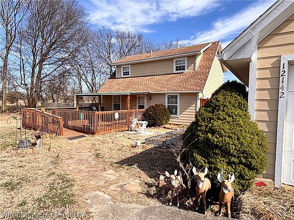 3rd image of 12142 Jim Brooks Rd