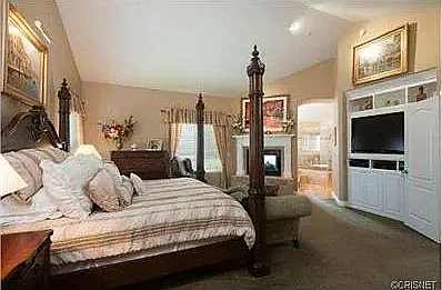 16042 Woodley Park Ln — Photo 17