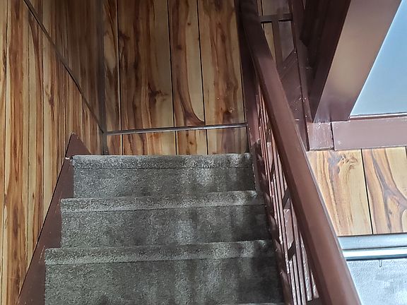 5th image of 1017 Remington St