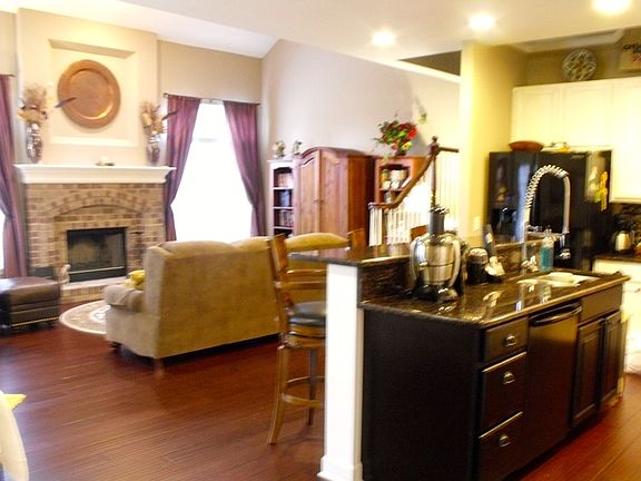 5th image of 24808 W Ironwood Ct