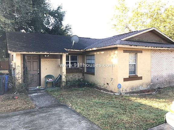 2nd image of 11511 Valencia Dr #Ab