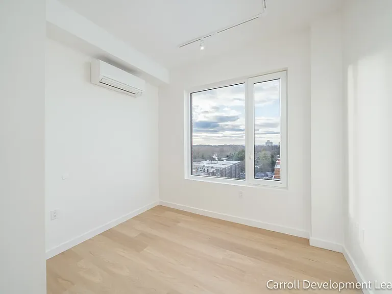 931 Carroll St #314 — Photo 5