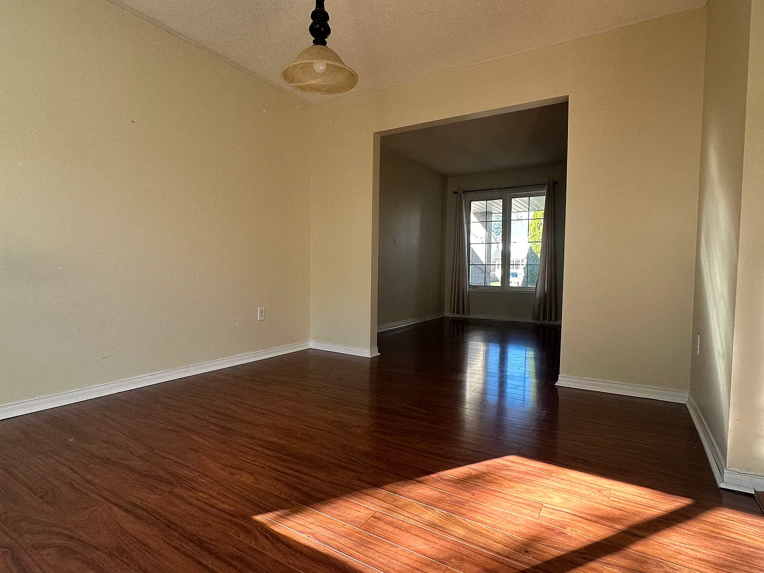 3 bed, 2.5 bath, 1500 sqft, $2,850 — Photo 4