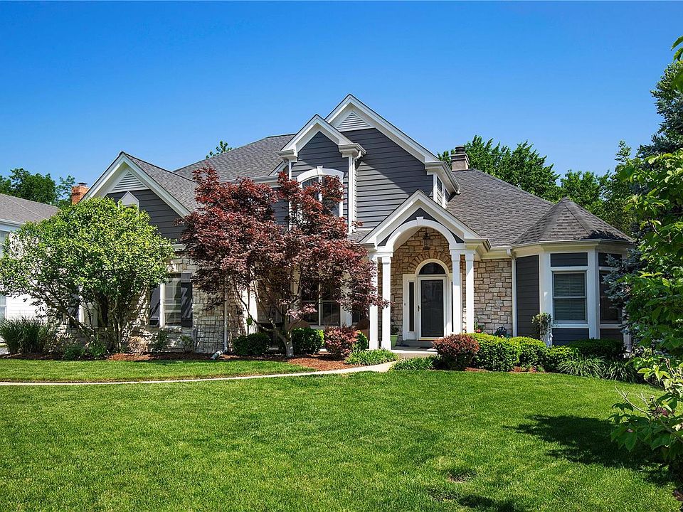 1st image of 11 Flynn Forest Ln