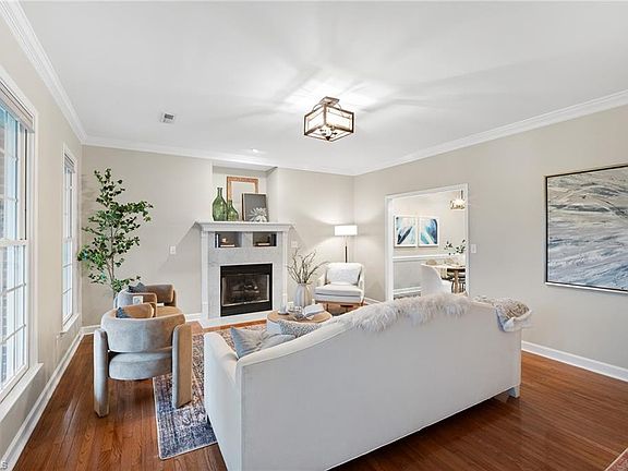 4th image of 277 Cummings Ct