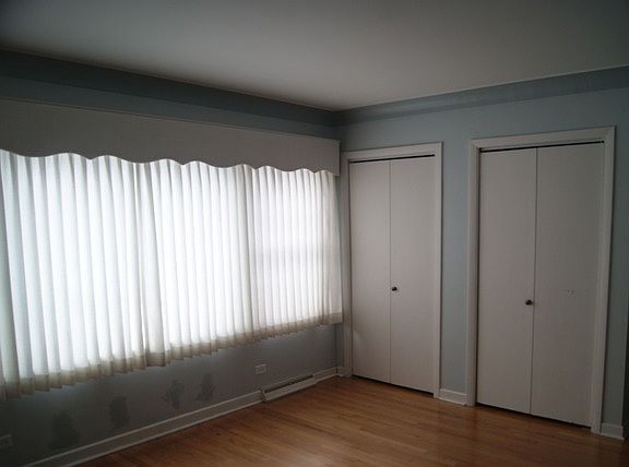 4th image of 9653 S Utica Ave