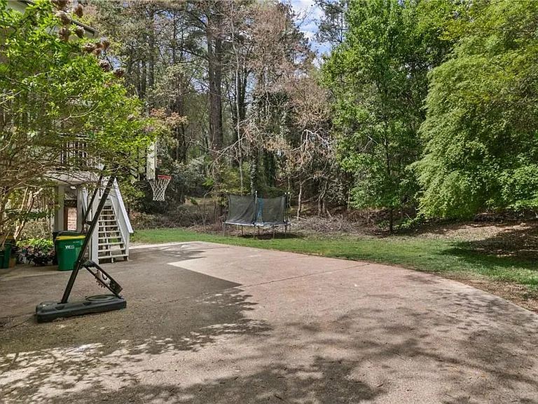 2710 Abbottswell Dr — Photo 30