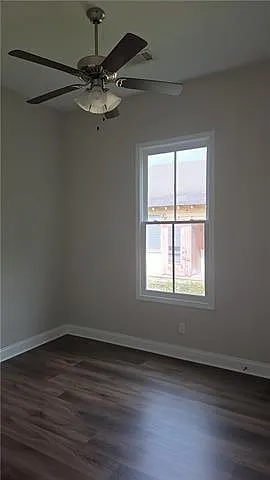 5316 Burgundy St — Photo 5