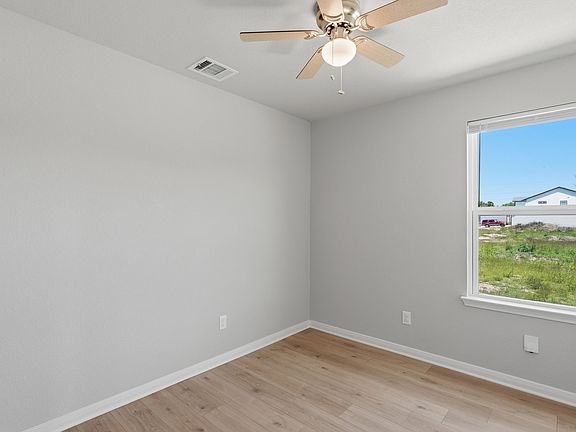 4th image of 7210 John Palmer Dr #101