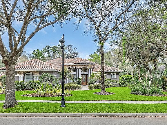 2nd image of 3342 Lakeview Oaks Dr
