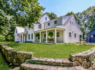 4 Bittersweet Trl, Norwalk, CT 06853