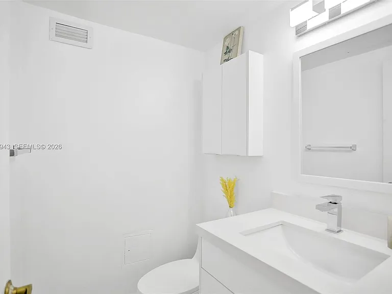 2501 S Ocean Dr #628 — Photo 17