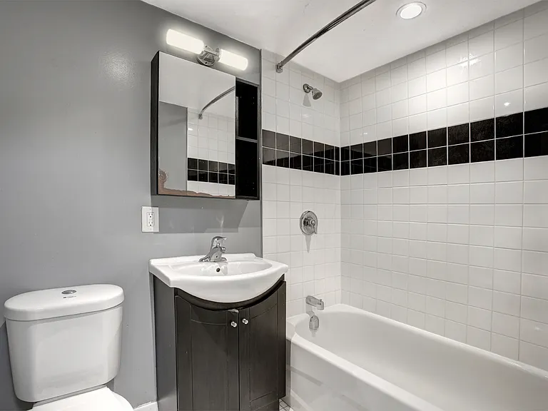 146 Jameson Ave #140 — Photo 4