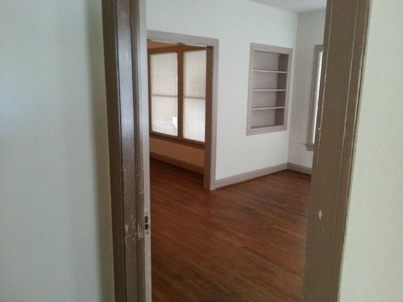 5th image of 2542 South St