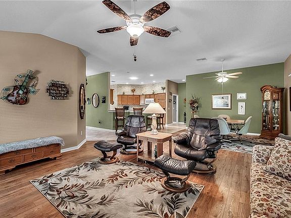 5th image of 2360 Southwood Dr