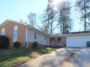 2273 Emerald Falls Dr, Decatur, GA 30035