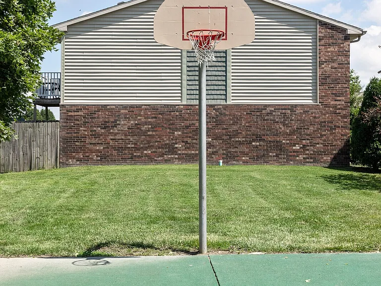 Kimber Green — Photo 16