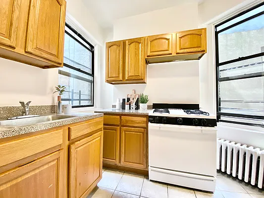 Rented by Voro NYC | media 21