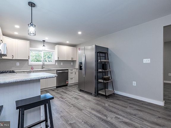 2nd image of 106 Firth Dr