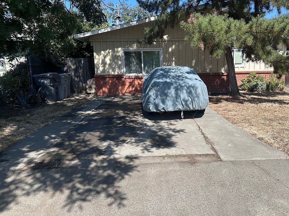 1st image of 30 Buckeye St