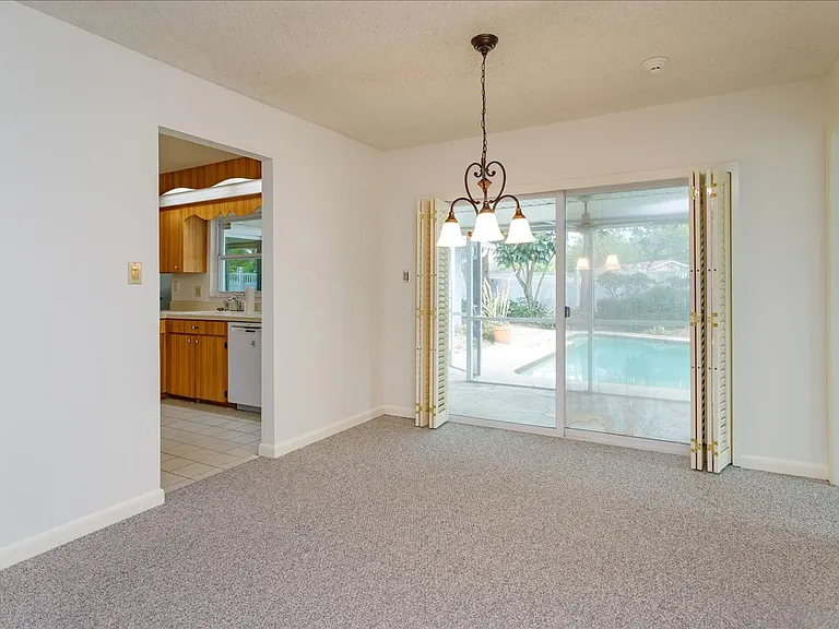 1192 Lady Susan Dr — Photo 6
