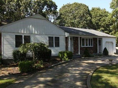 1st image of 2922 Ocean Ave