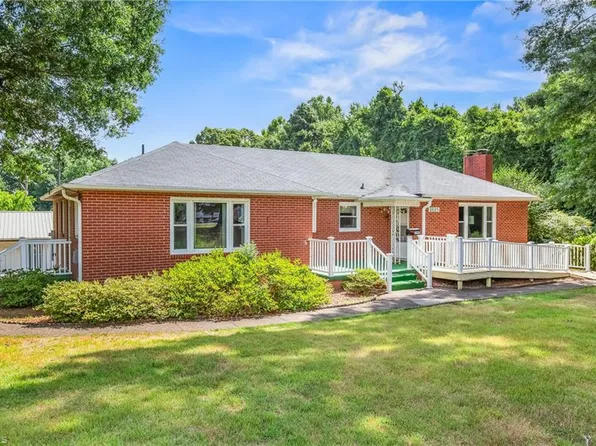 2685 Cole Rd, Winston Salem, NC 27107