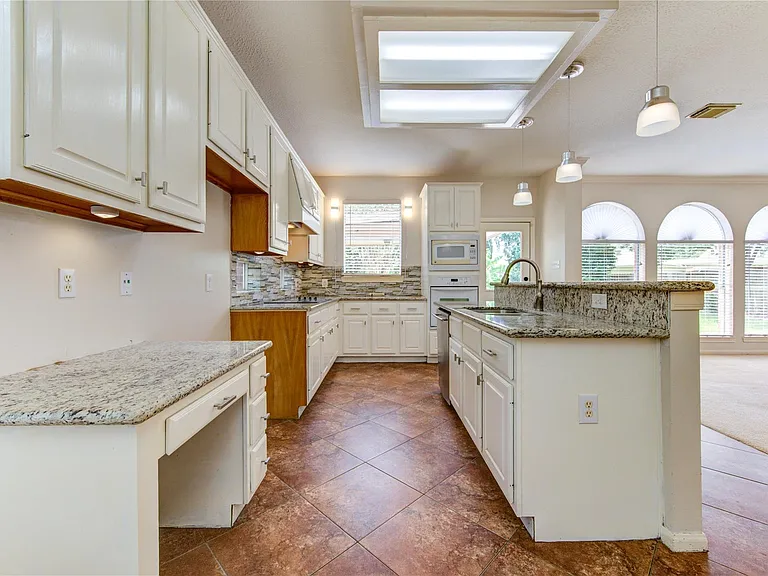 1107 Magnolia Woods Ct — Photo 17
