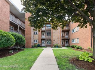 6044 N Melvina Ave APT 1, Chicago, IL 60646