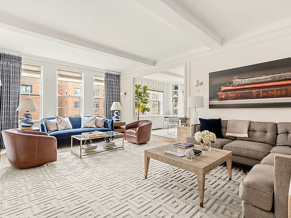 2nd image of 1065 Lexington Ave #7A