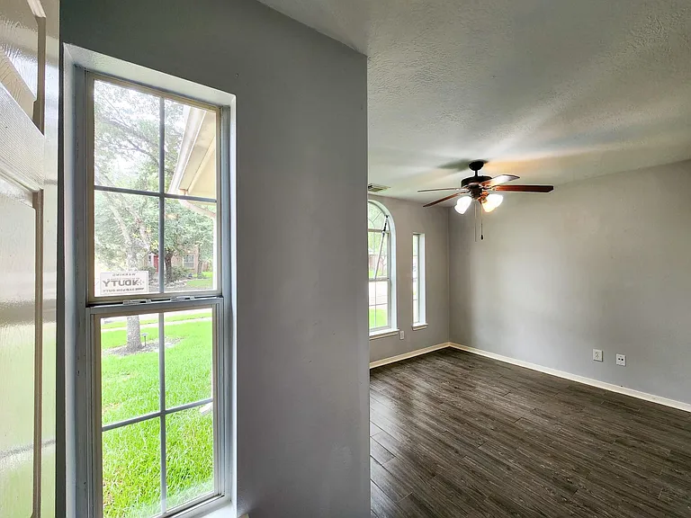 11902 White Water Bay Dr — Photo 4
