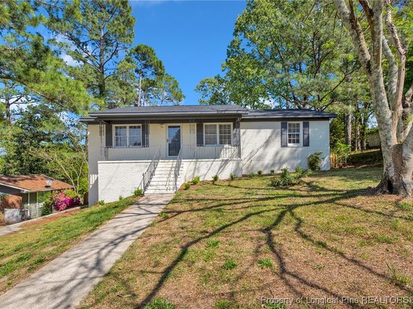 2014 Corrinna St, Fayetteville, NC 28301