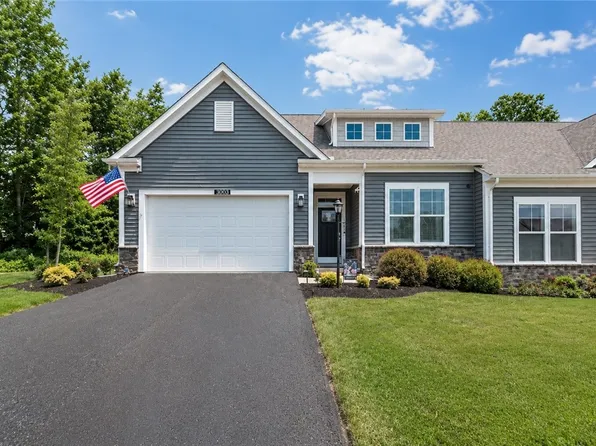 3003 Audrey Dr, Greensburg, PA 15601