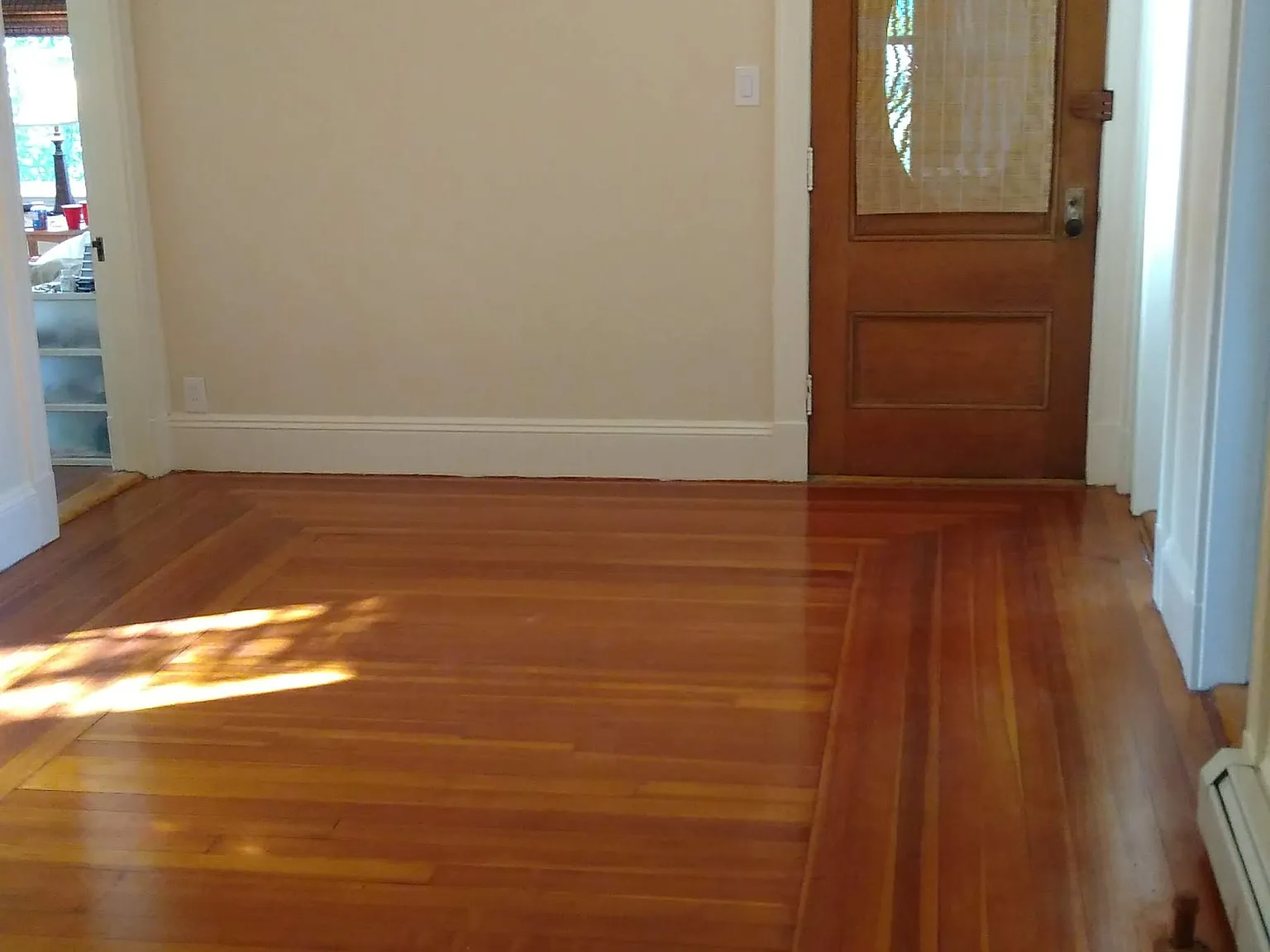 4 bed, 2000 sqft, $2,900 — Photo 1