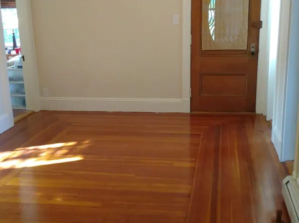 42 Nichols St #2, Chelsea, MA 02150