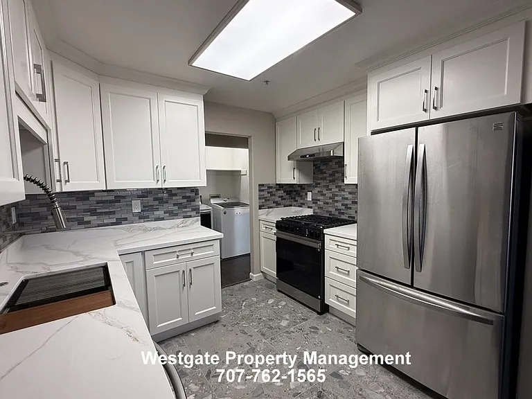 813 Chardonnay Cir — Photo 3