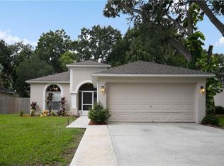 5723 Erhardt Dr, Riverview, FL 33578