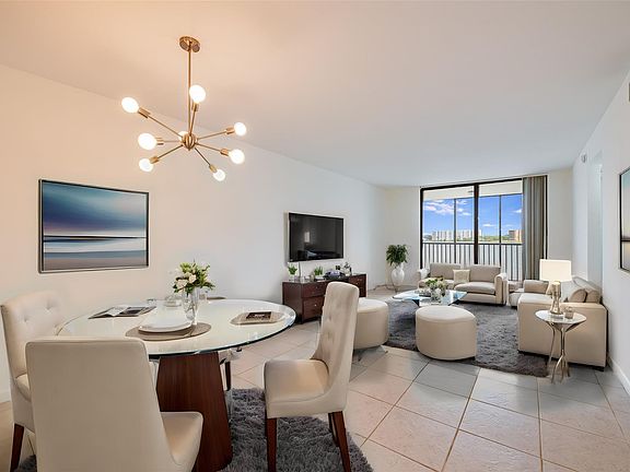 2nd image of 114 Lake Emerald Drive #310