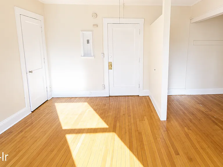 178 Summit Ave — Photo 29
