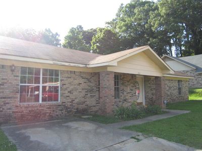202 Pleasant Valley Dr, Vicksburg, MS, 39180