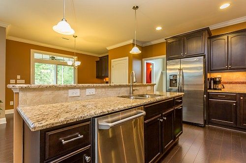 4th image of 128 Buxtonwood Pl