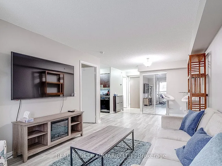 35 Saranac Blvd #225 — Photo 3